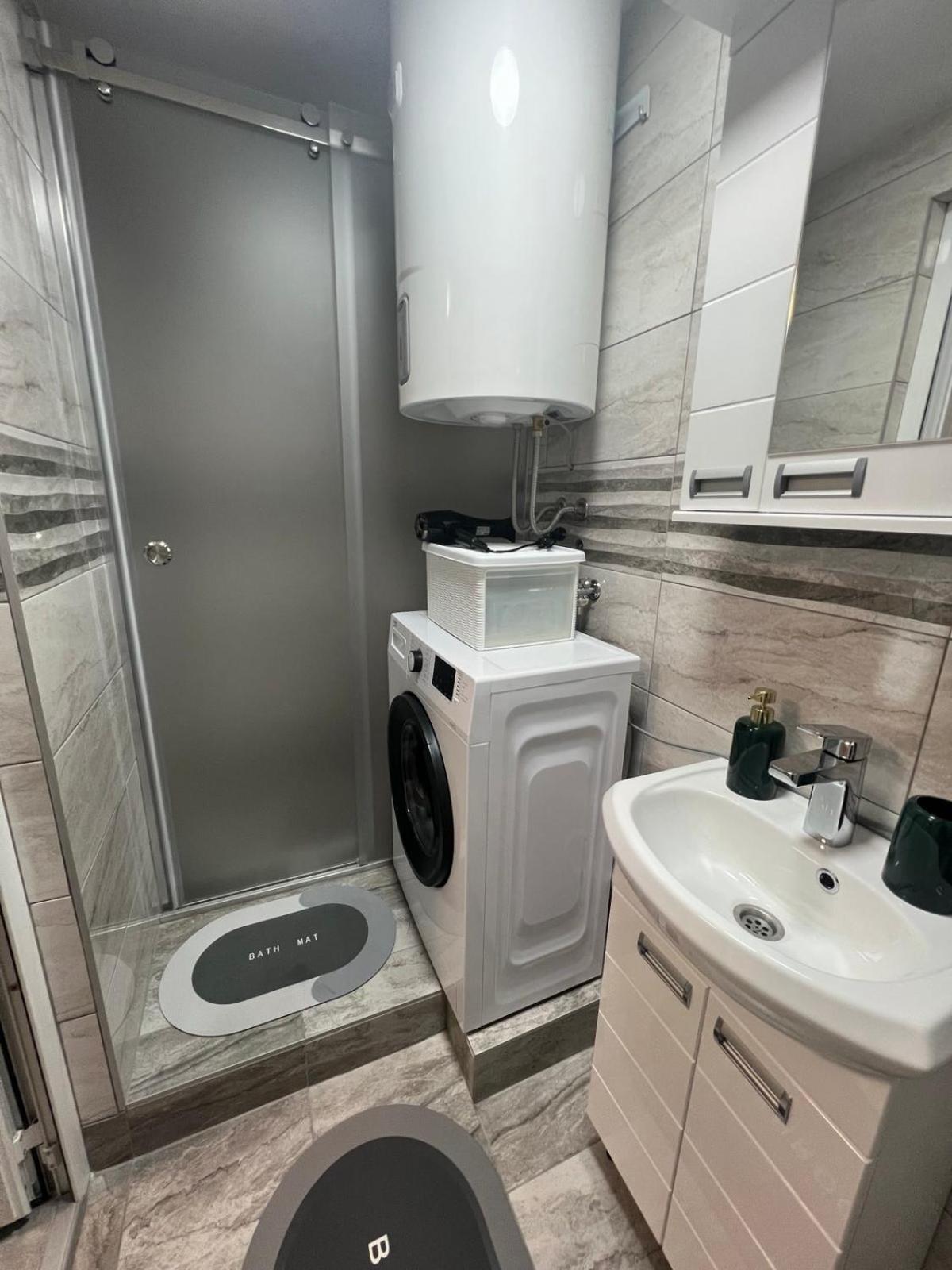 Agate Apartment Belgrade Exterior photo